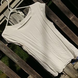 🌾3/$50🌾 NWOT Wilfred Free blouse